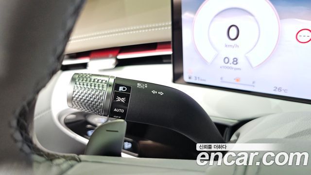 Genesis GV70 2025 — photo 29