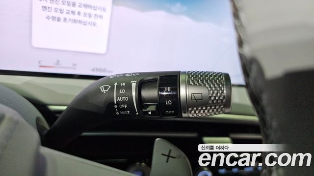 Genesis GV70 2025 — photo 30