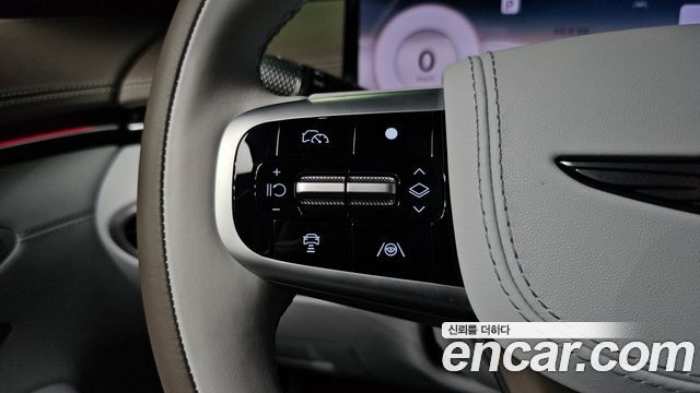 Genesis GV70 2025 — photo 31