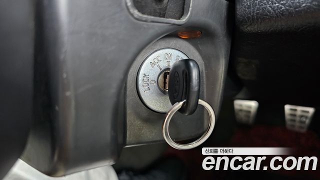 Kia Elan 1997 — photo 31