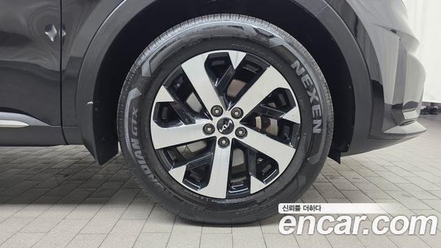 Kia Sorento 2023 — photo 7