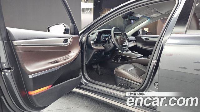 Hyundai Grandeur 2023 — photo 13