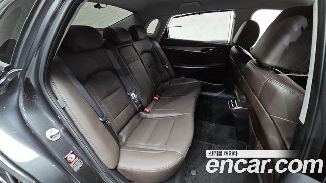 Hyundai Grandeur 2023 — photo 17