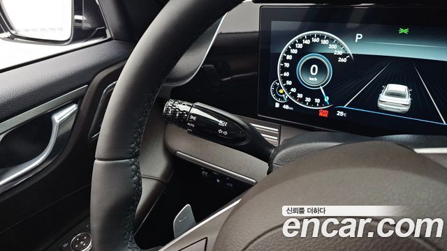 Hyundai Grandeur 2023 — photo 25