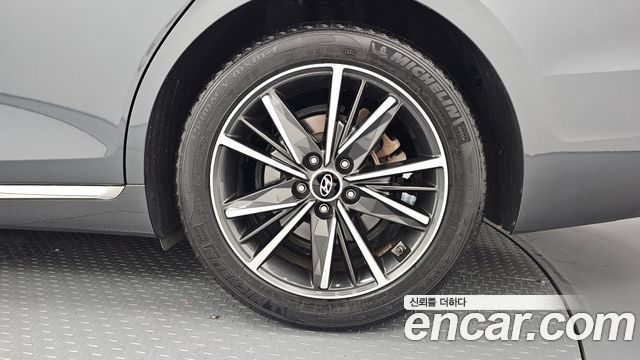 Hyundai Grandeur 2023 — photo 7