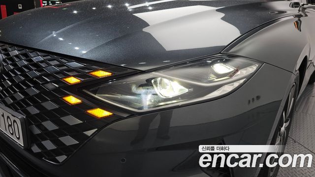 Hyundai Grandeur 2023 — photo 8