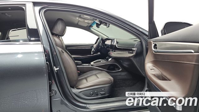 Hyundai Grandeur 2023 — photo 16