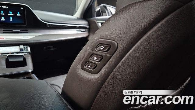 Hyundai Grandeur 2023 — photo 30
