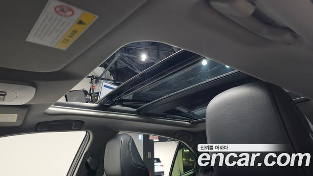 Toyota Camry 2018 — photo 23