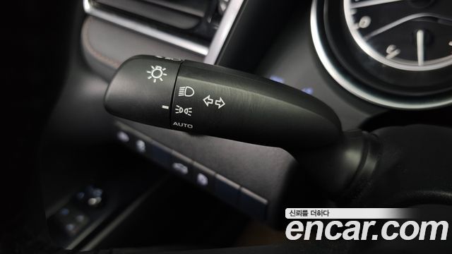 Toyota Camry 2018 — photo 30