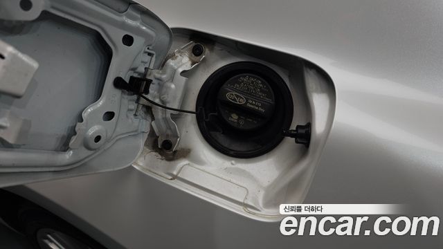 Toyota Camry 2018 — photo 34