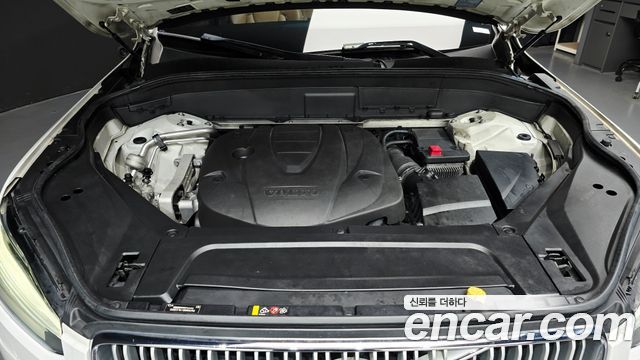 Volvo XC90 2017 — photo 6