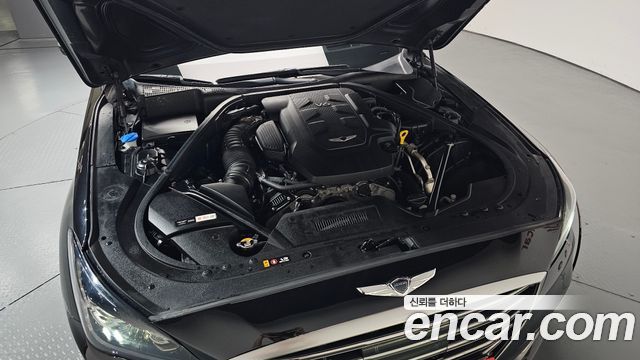 Genesis G80 2019 — photo 6