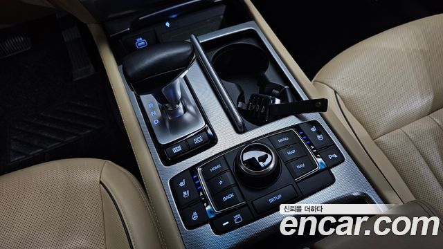 Genesis G80 2019 — photo 12
