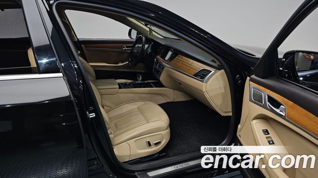 Genesis G80 2019 — photo 17