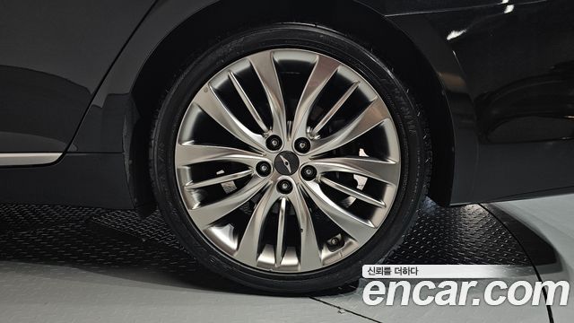 Genesis G80 2019 — photo 7
