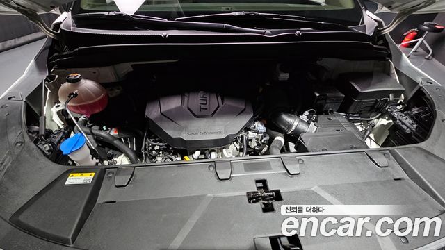 Kia Canival 2023 — photo 6