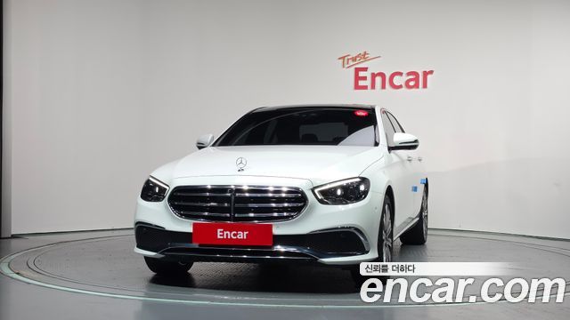 Mercedes-Benz E-Class 2021 — photo 3