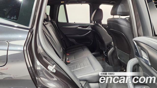 BMW X3 2023 — photo 17