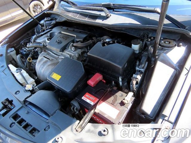 Toyota Camry 2013 — photo 19