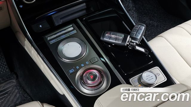 Genesis GV80 2022 — photo 12