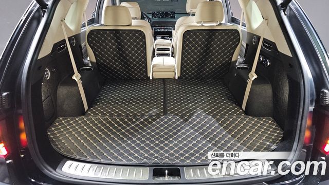 Genesis GV80 2022 — photo 32