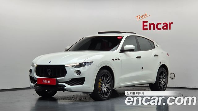 Maserati Levante 2017 — photo 1