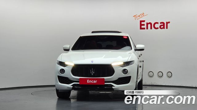 Maserati Levante 2017 — photo 3