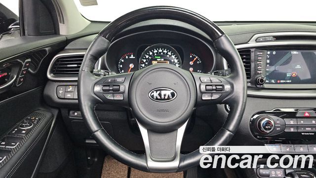 Kia Sorento 2015 — photo 14