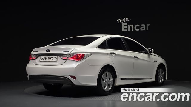 Hyundai Sonata 2012 — photo 2