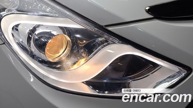 Hyundai Sonata 2012 — photo 8