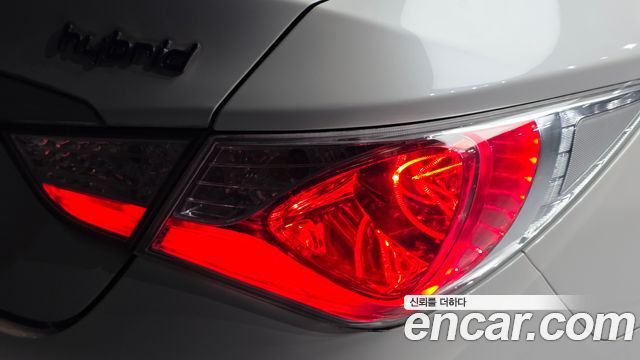 Hyundai Sonata 2012 — photo 9