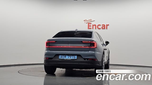 Polestar Polestar 2 2023 — photo 4