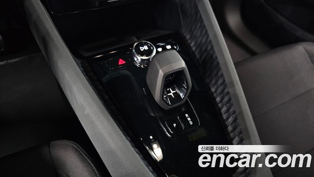 Polestar Polestar 2 2023 — photo 12