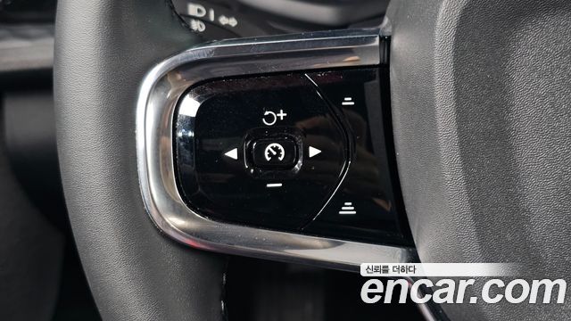 Polestar Polestar 2 2023 — photo 20