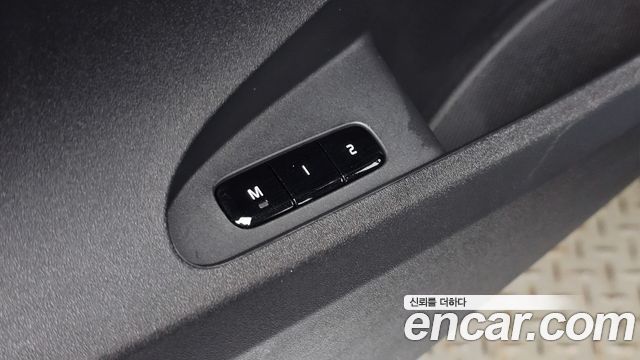 Polestar Polestar 2 2023 — photo 30