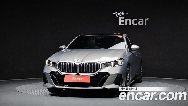 BMW 5-Series 2026 — photo 3