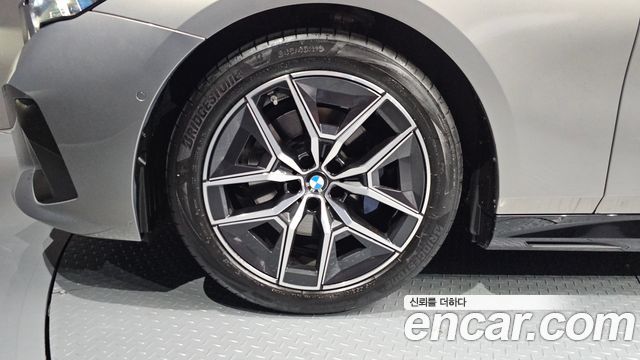 BMW 5-Series 2026 — photo 5