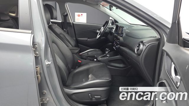 Hyundai Kona 2021 — photo 17
