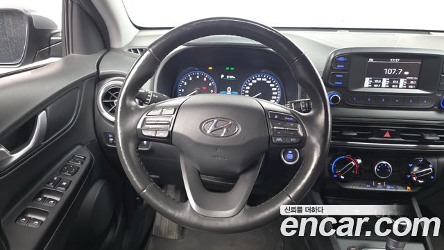 Hyundai Kona 2021 — photo 19