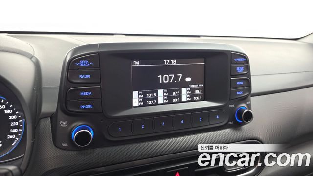 Hyundai Kona 2021 — photo 20
