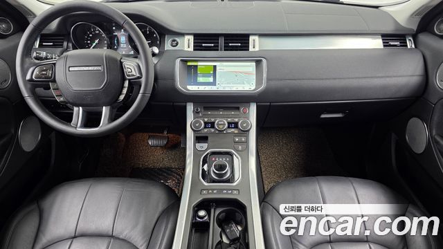 Land Rover Range Rover Evoque 2019 — photo 10