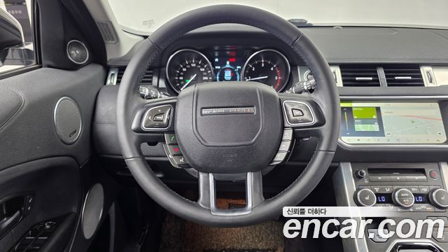 Land Rover Range Rover Evoque 2019 — photo 19