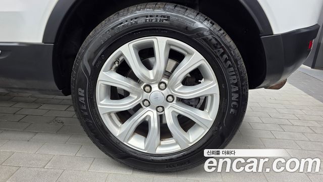 Land Rover Range Rover Evoque 2019 — photo 7