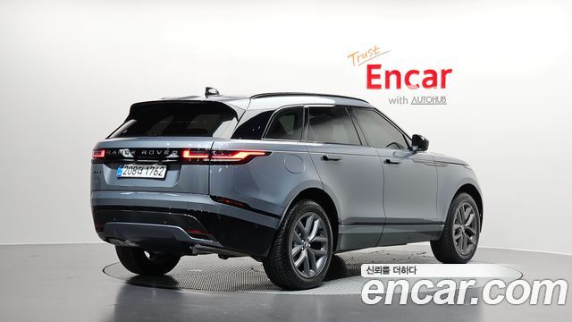 Land Rover Range Rover Velar 2026 — photo 2