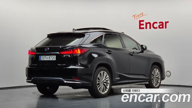 Lexus RX 2020 — photo 2