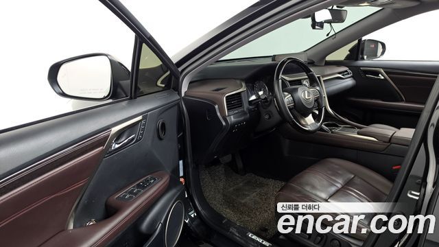 Lexus RX 2020 — photo 13