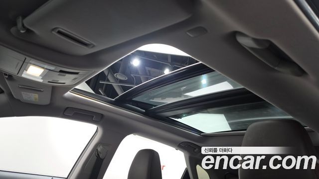 Lexus RX 2020 — photo 23