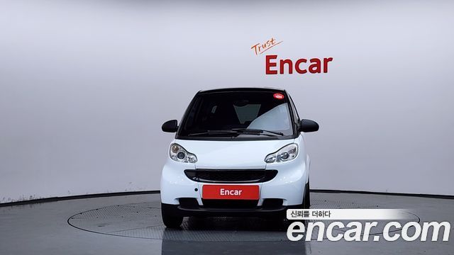Smart Fortwo 2011 — photo 3