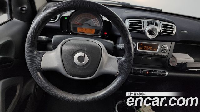 Smart Fortwo 2011 — photo 12